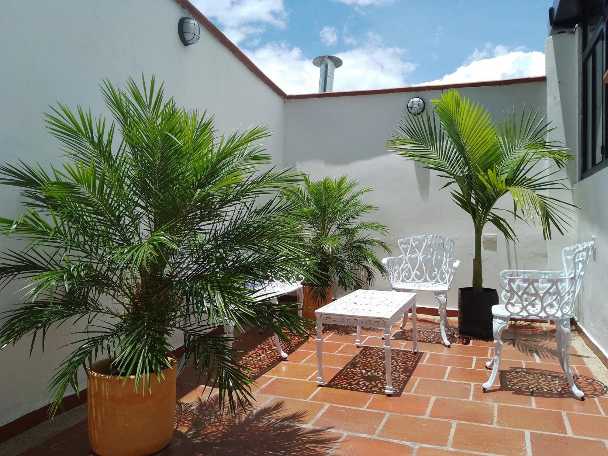 Casita De Piedra Bed & Breakfast Bogota Bagian luar foto