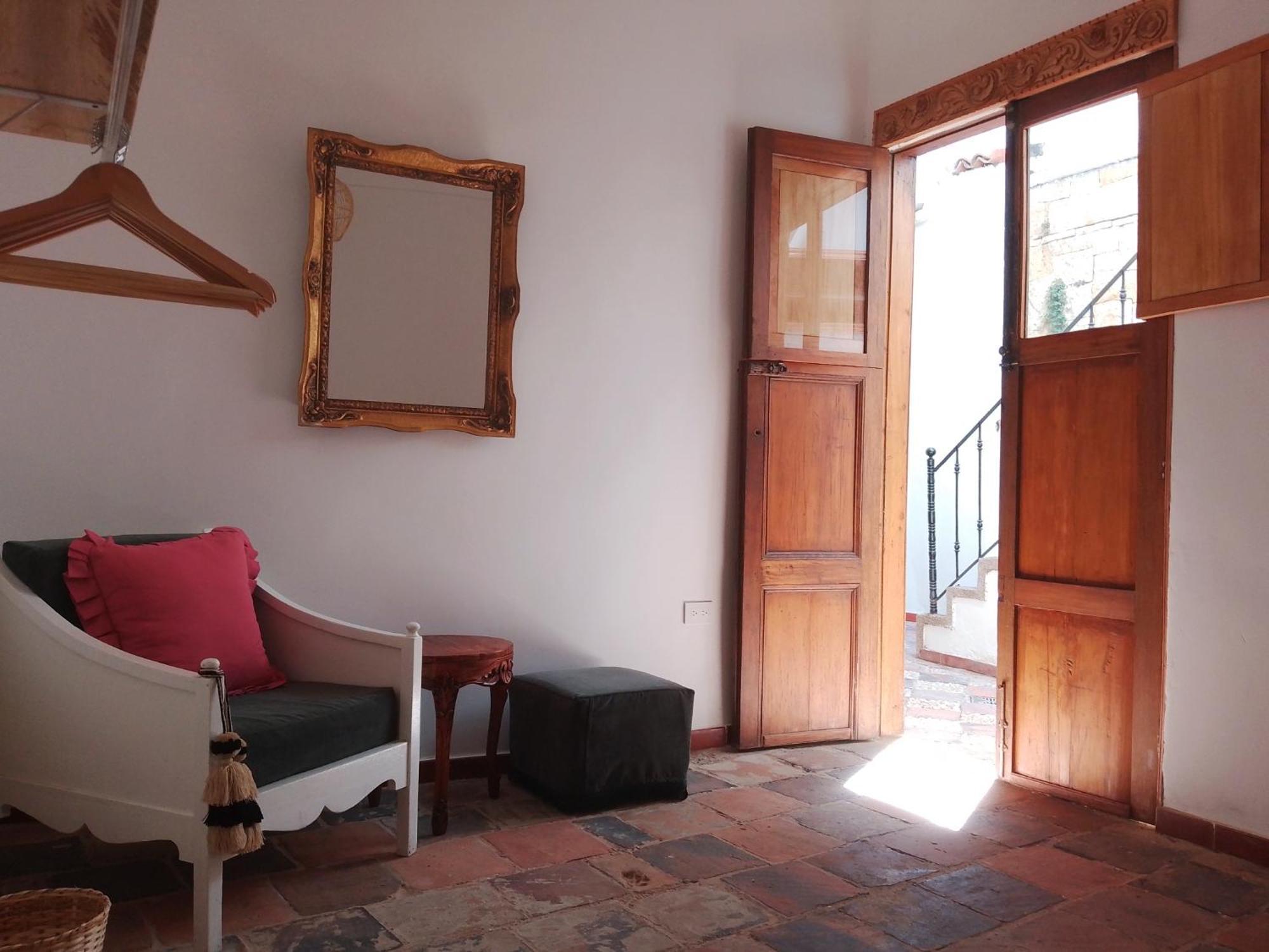 Casita De Piedra Bed & Breakfast Bogota Bagian luar foto